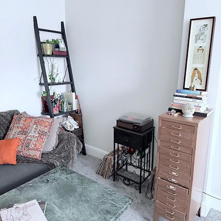 Bright And Modern Flat Near Portobello Road And The Canal London Bagian luar foto